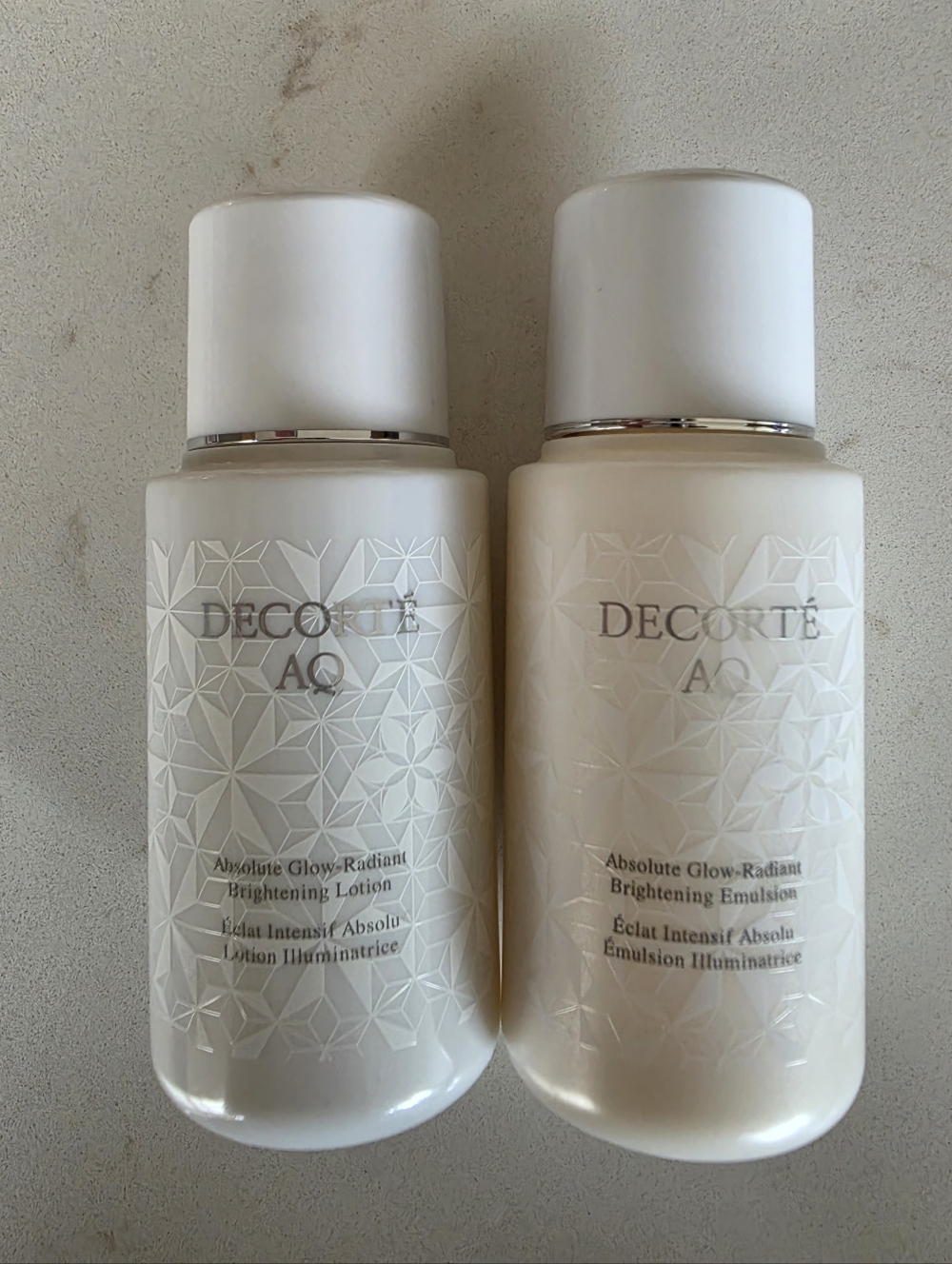 Decorte AQ Absolute Glow Radiant Brightening Emulsion + Lotion Set 50ml J-Beauty - Picture 4 of 6